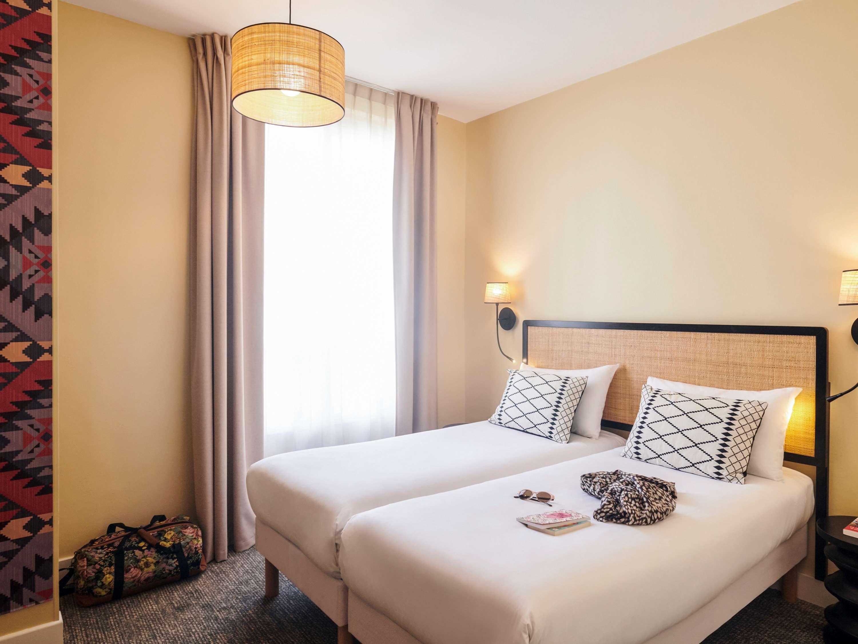 Ibis Styles Nantes Centre Place Graslin Exterior photo