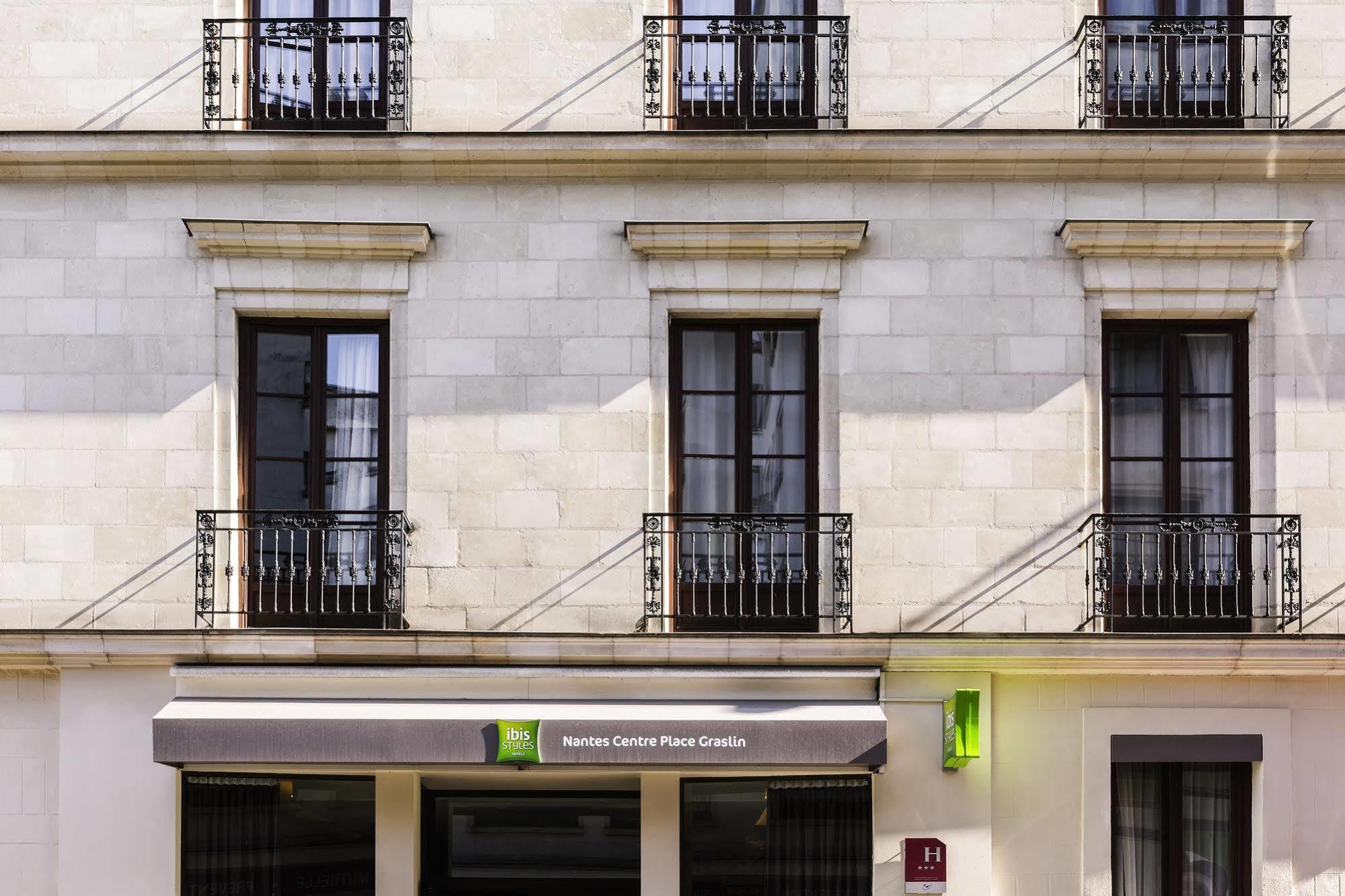 Ibis Styles Nantes Centre Place Graslin Exterior photo